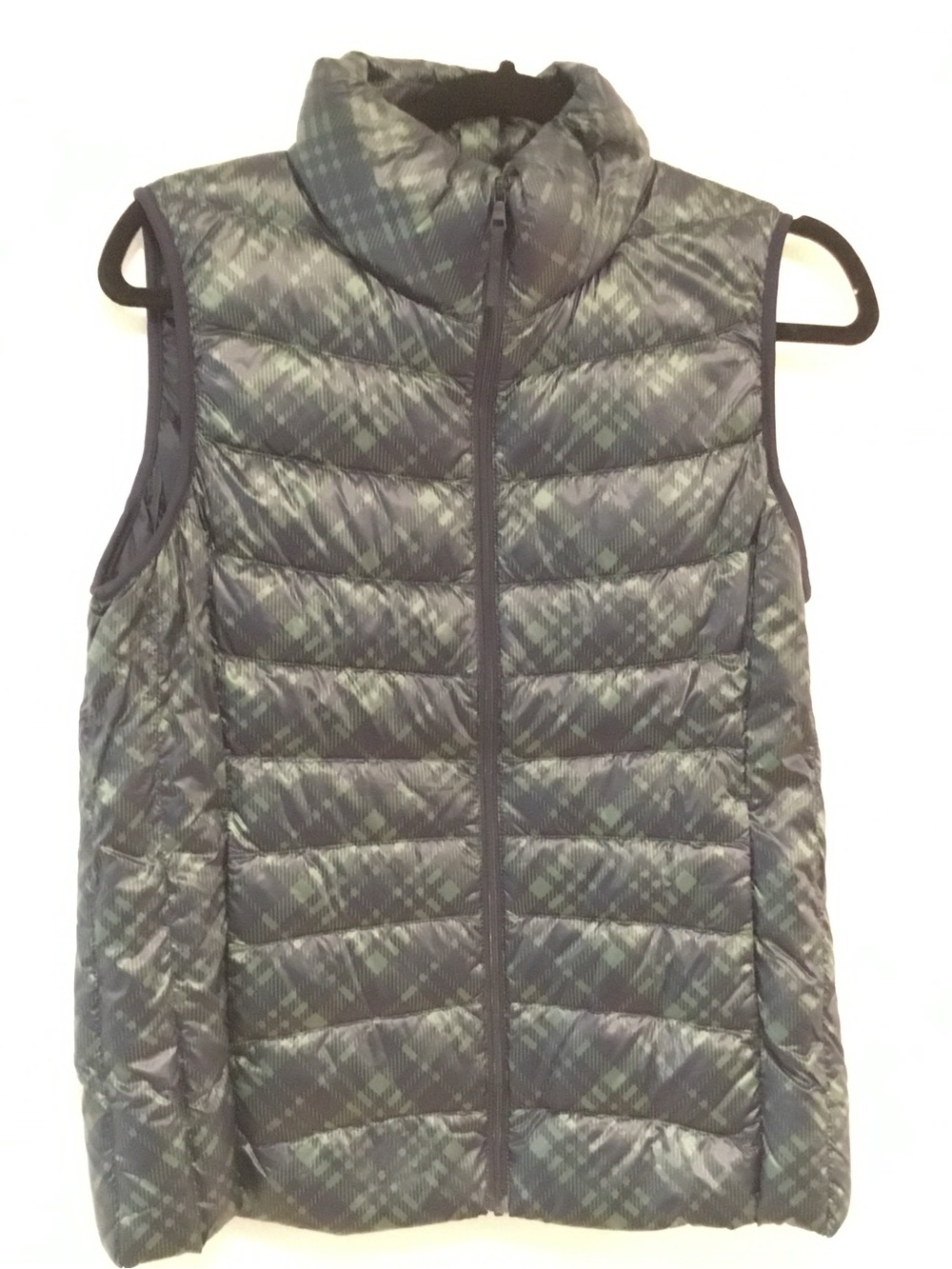 🍃💙 Uniqlo Ultra Light Down Plaid Vest 💙🍃